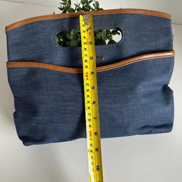 Levi's Strauss & Co - Jean Pouch - Picture 6 of 6